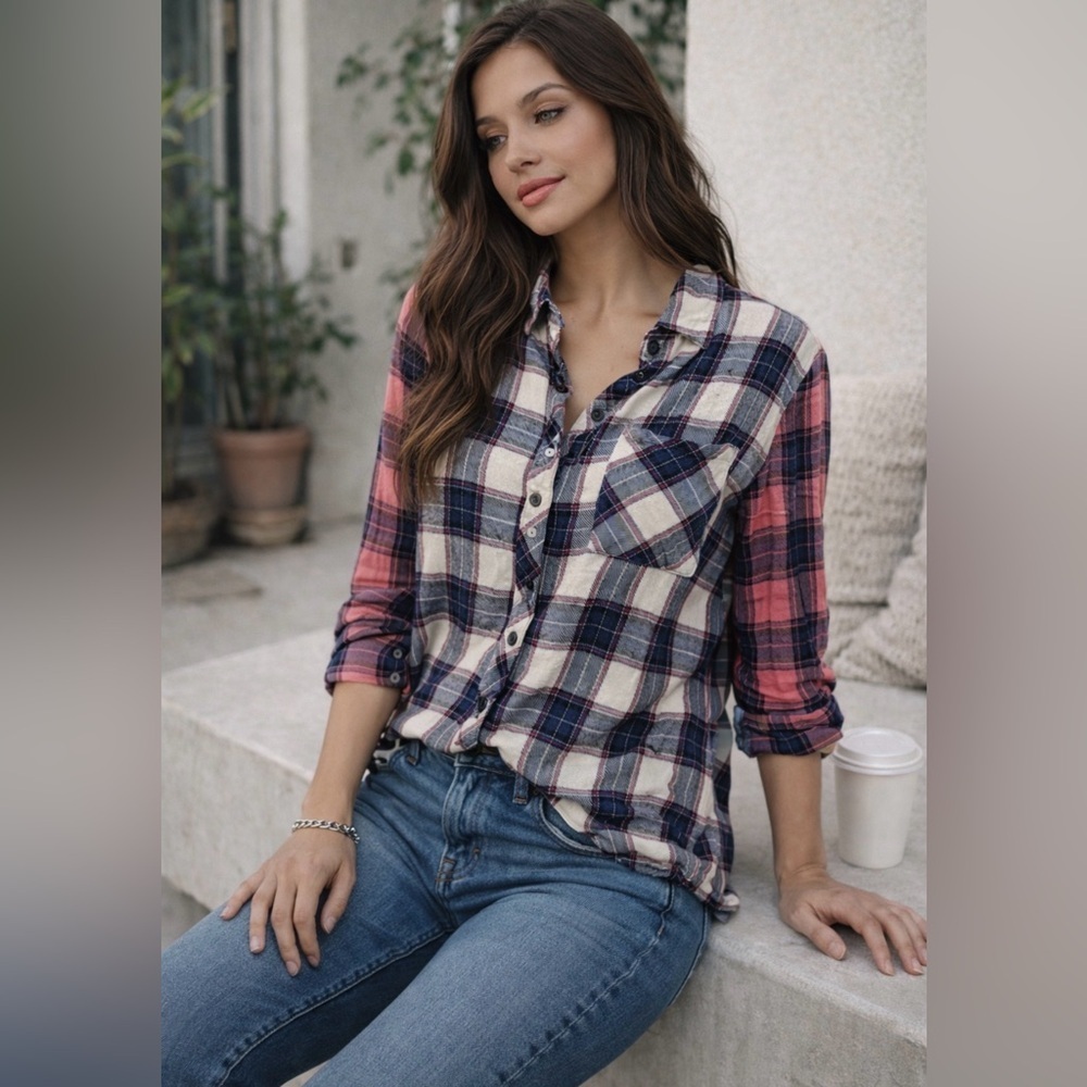 Rails Hunter Plaid Button Down Shirt Blue Pink Contrasting Sleeves Boho Large